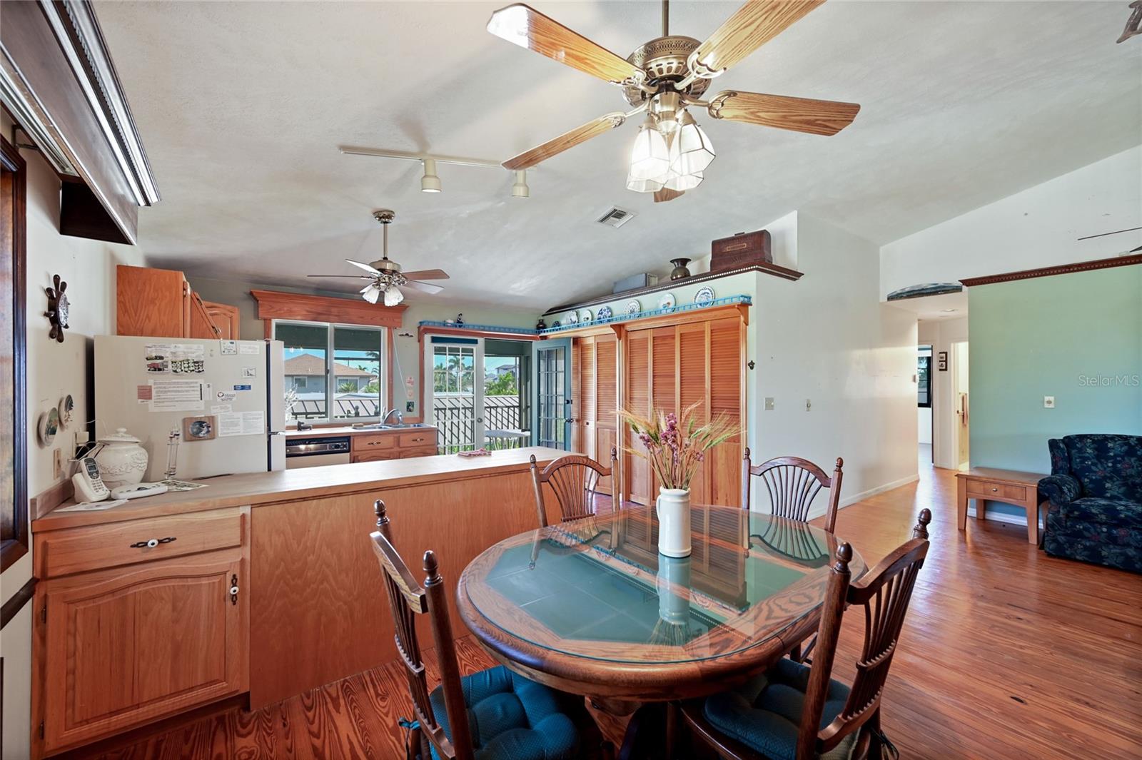 ISLES OF CAPRI UNIT 2 - Residential