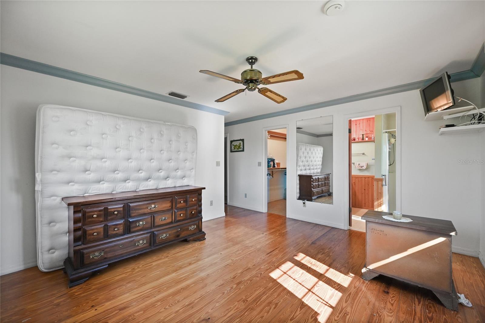 ISLES OF CAPRI UNIT 2 - Residential