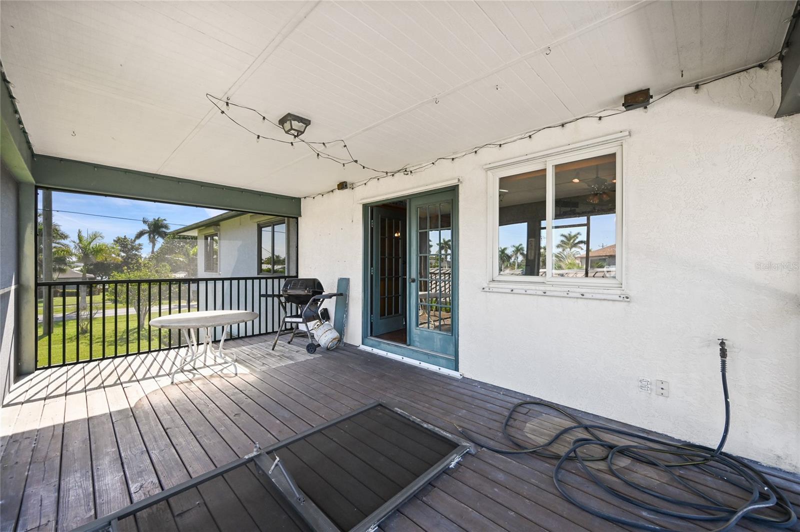 ISLES OF CAPRI UNIT 2 - Residential