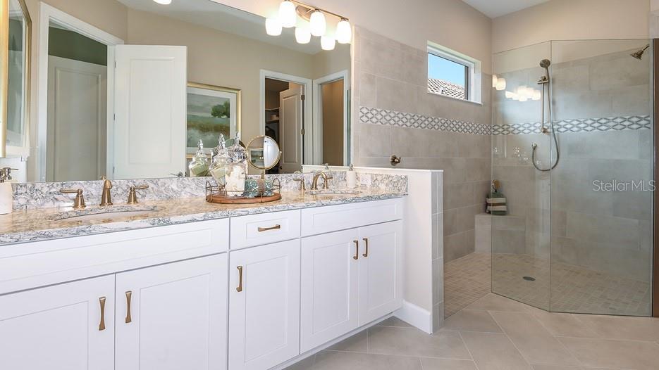 ESPLANADE AT ARTISAN LAKES - Residential