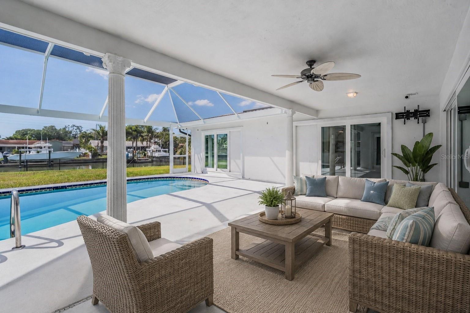 OAKHURST SHORES 5TH ADD - Residential