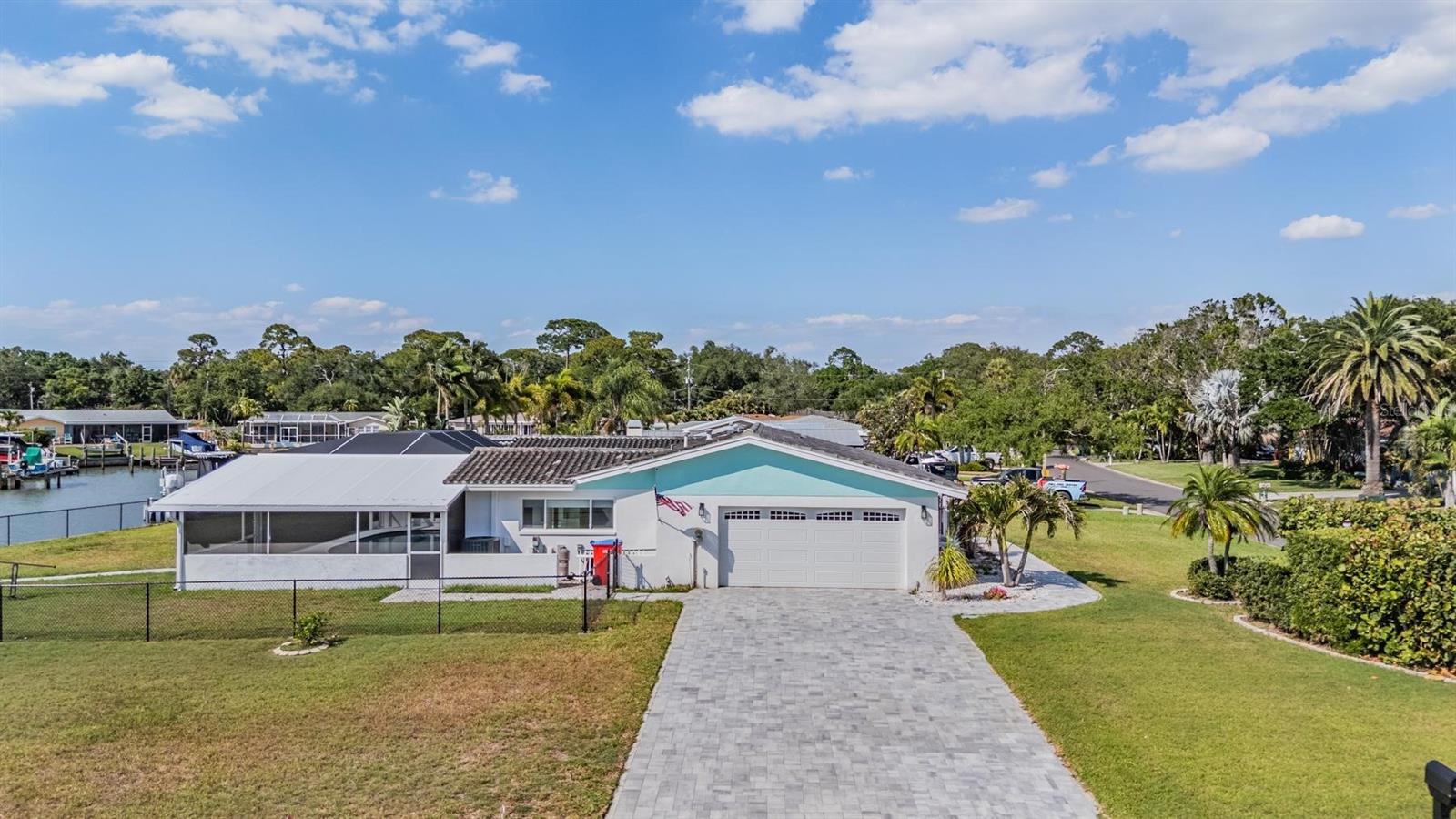 OAKHURST SHORES 5TH ADD - Residential