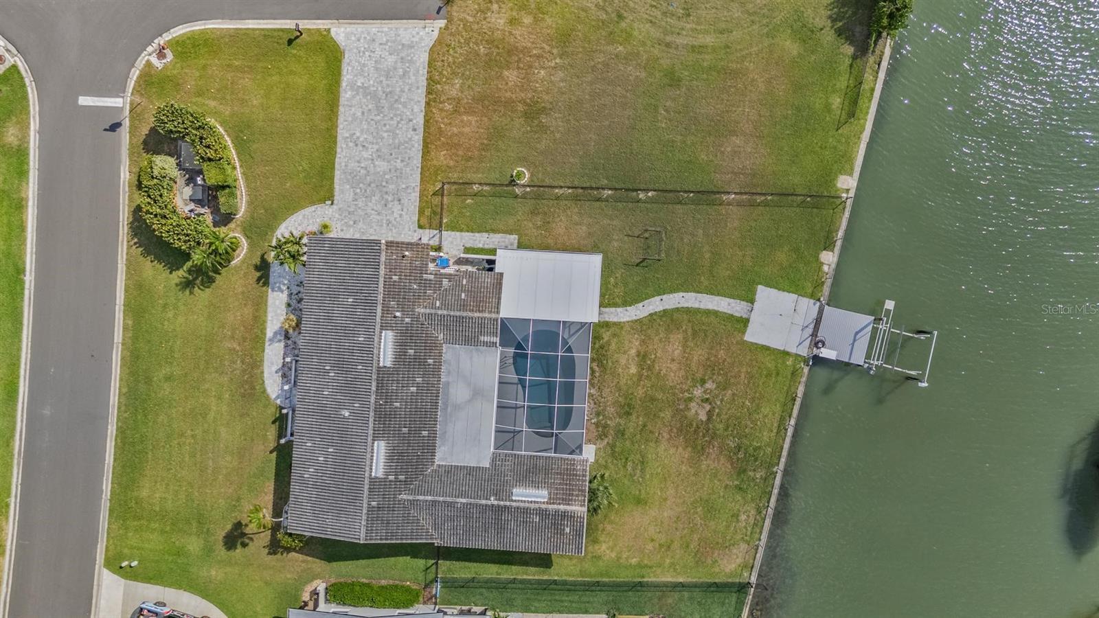 OAKHURST SHORES 5TH ADD - Residential