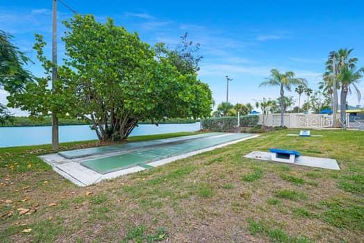 ISLAND RESORT AT MARINERS CLUB - Residential