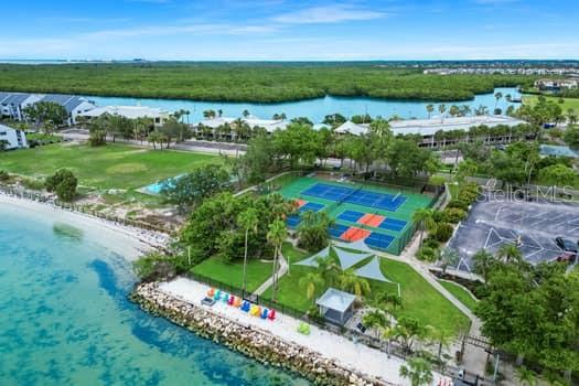 ISLAND RESORT AT MARINERS CLUB - Residential