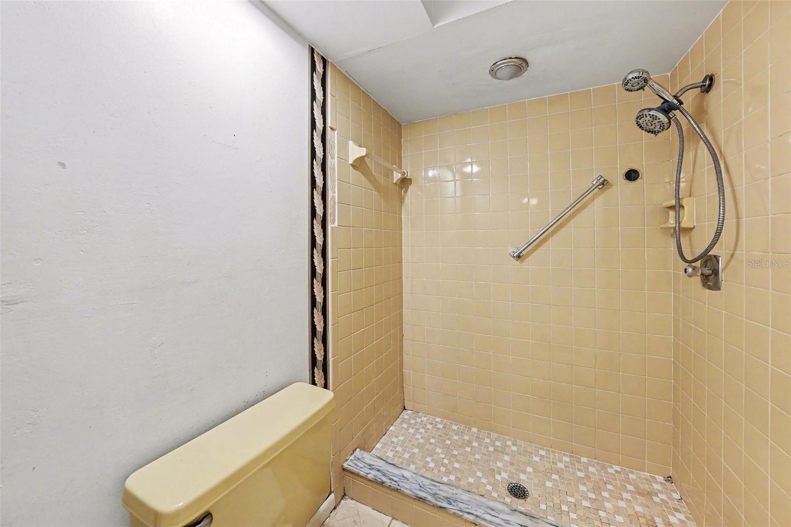 BRANDYWINE CONDO - Residential