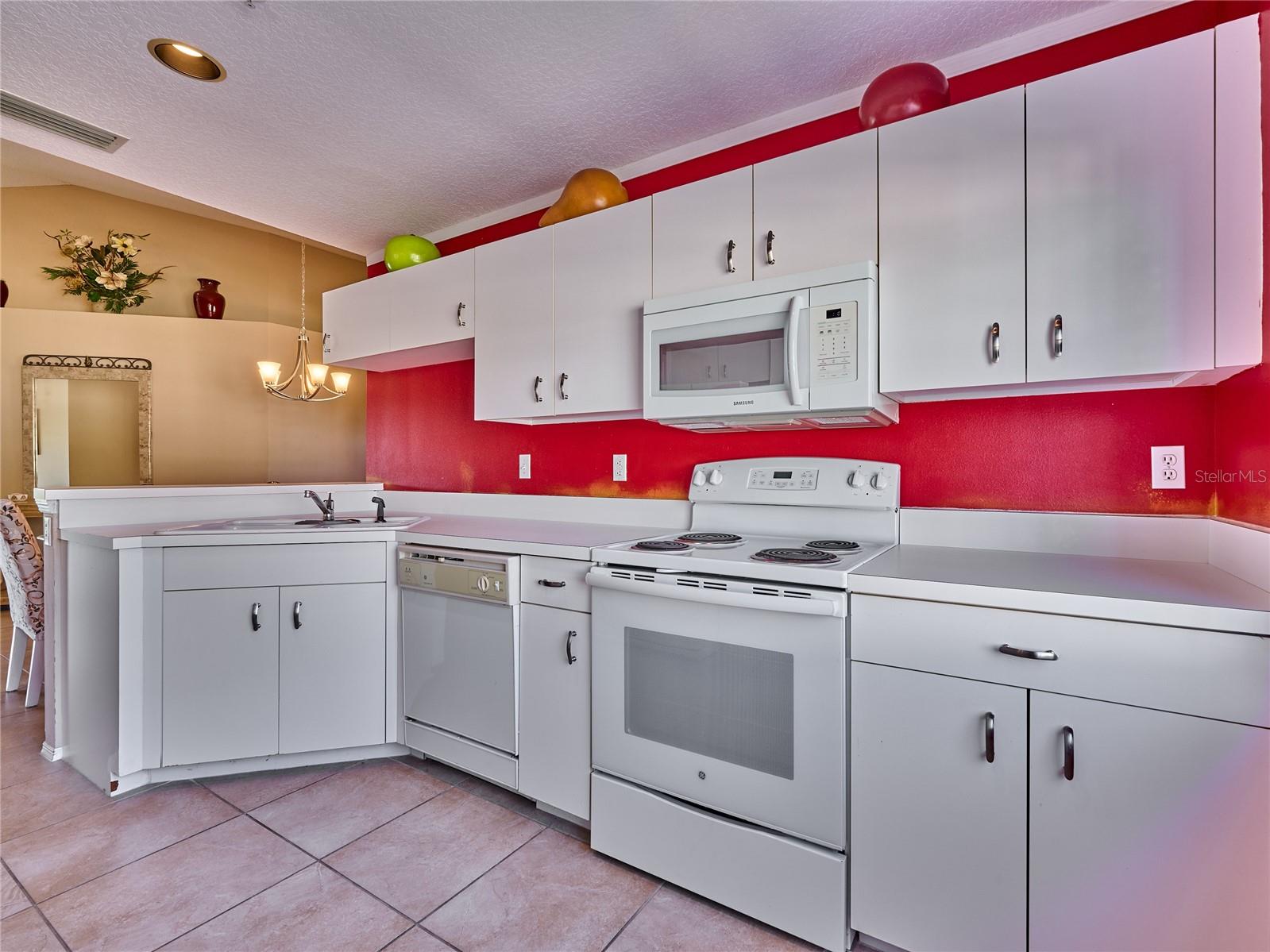 TARA PLANTATION GARDENS - Residential