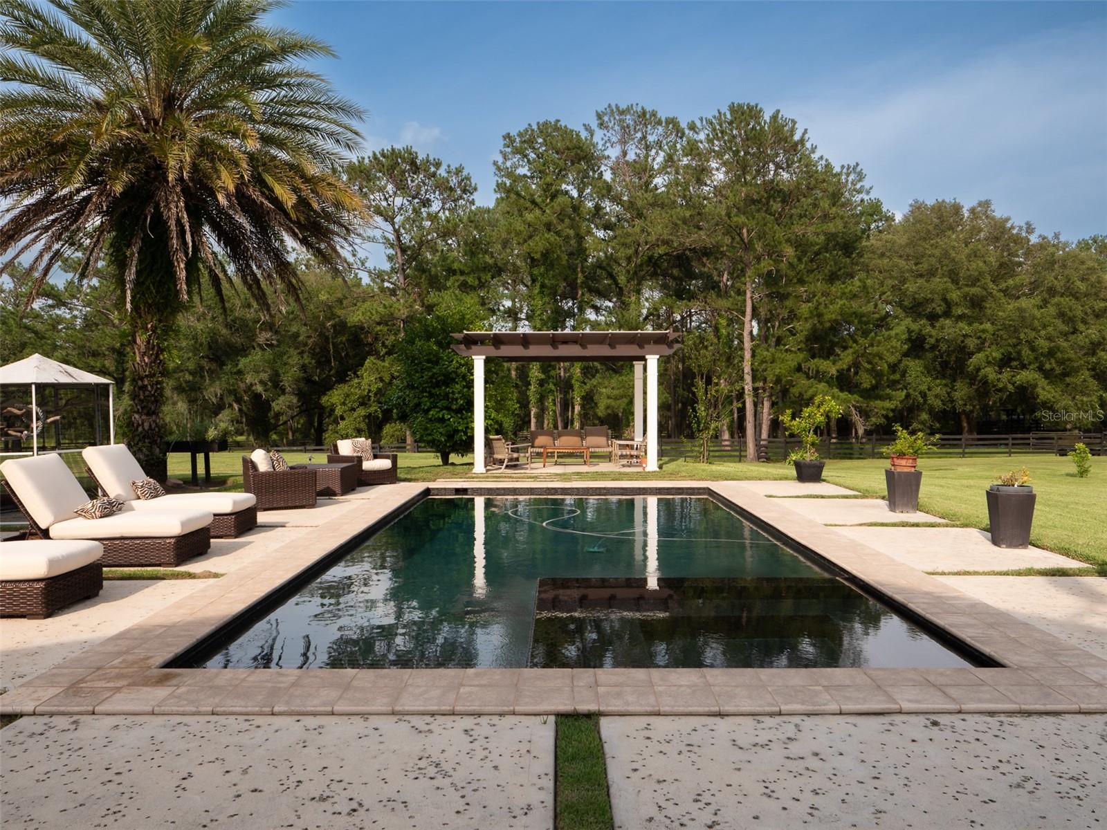 ESTATES AT COTTON PLANT - Farm