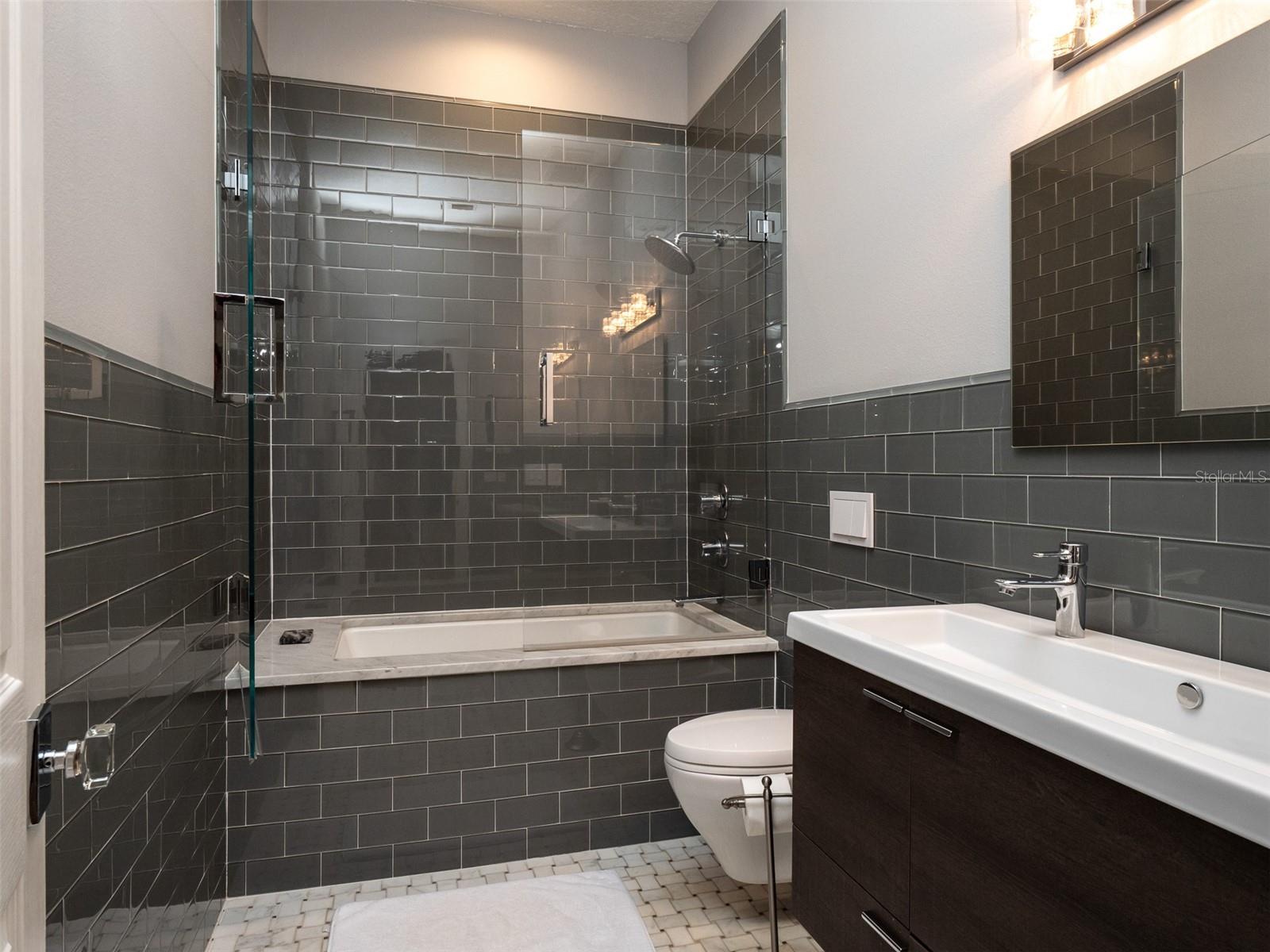 ESTATES AT COTTON PLANT - Farm