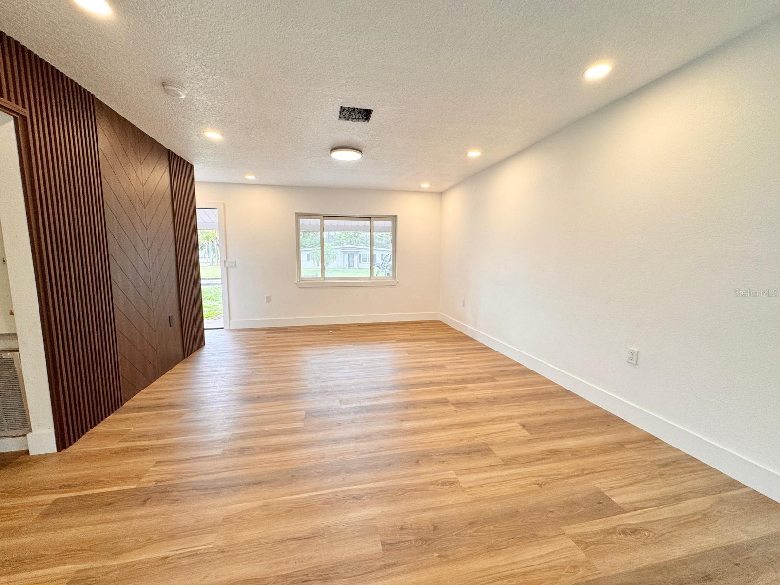 WINTER PARK ESTATES - Residential