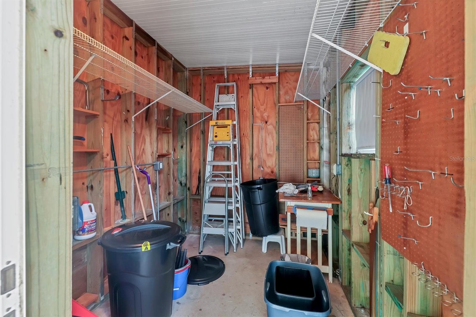 NORTH RIVER ESTATES - Residential