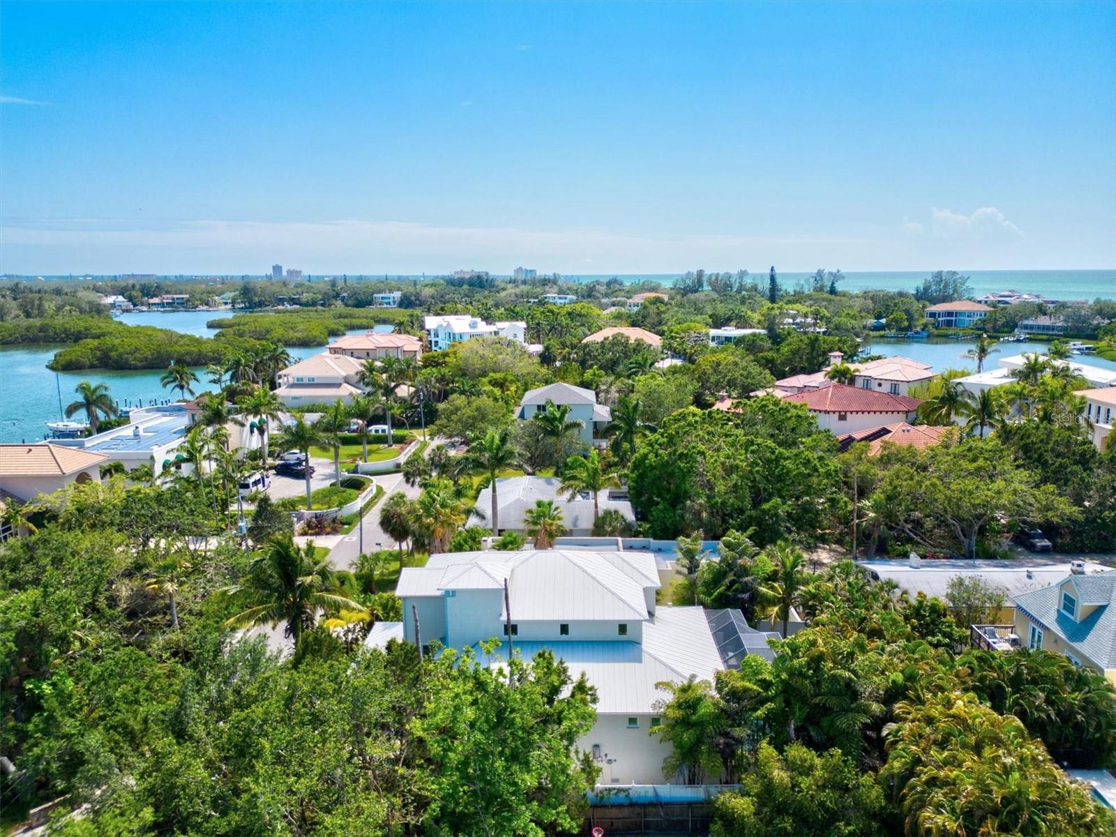 ROBERTS POINT 2 - Residential