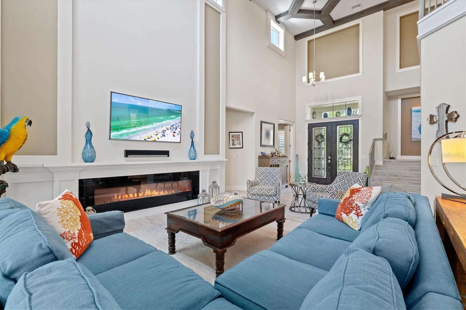 ROBERTS POINT 2 - Residential