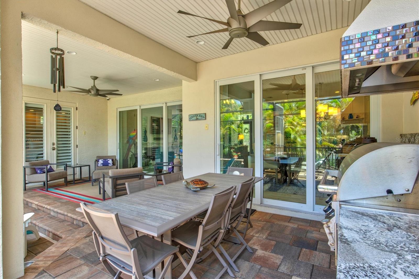 ROBERTS POINT 2 - Residential