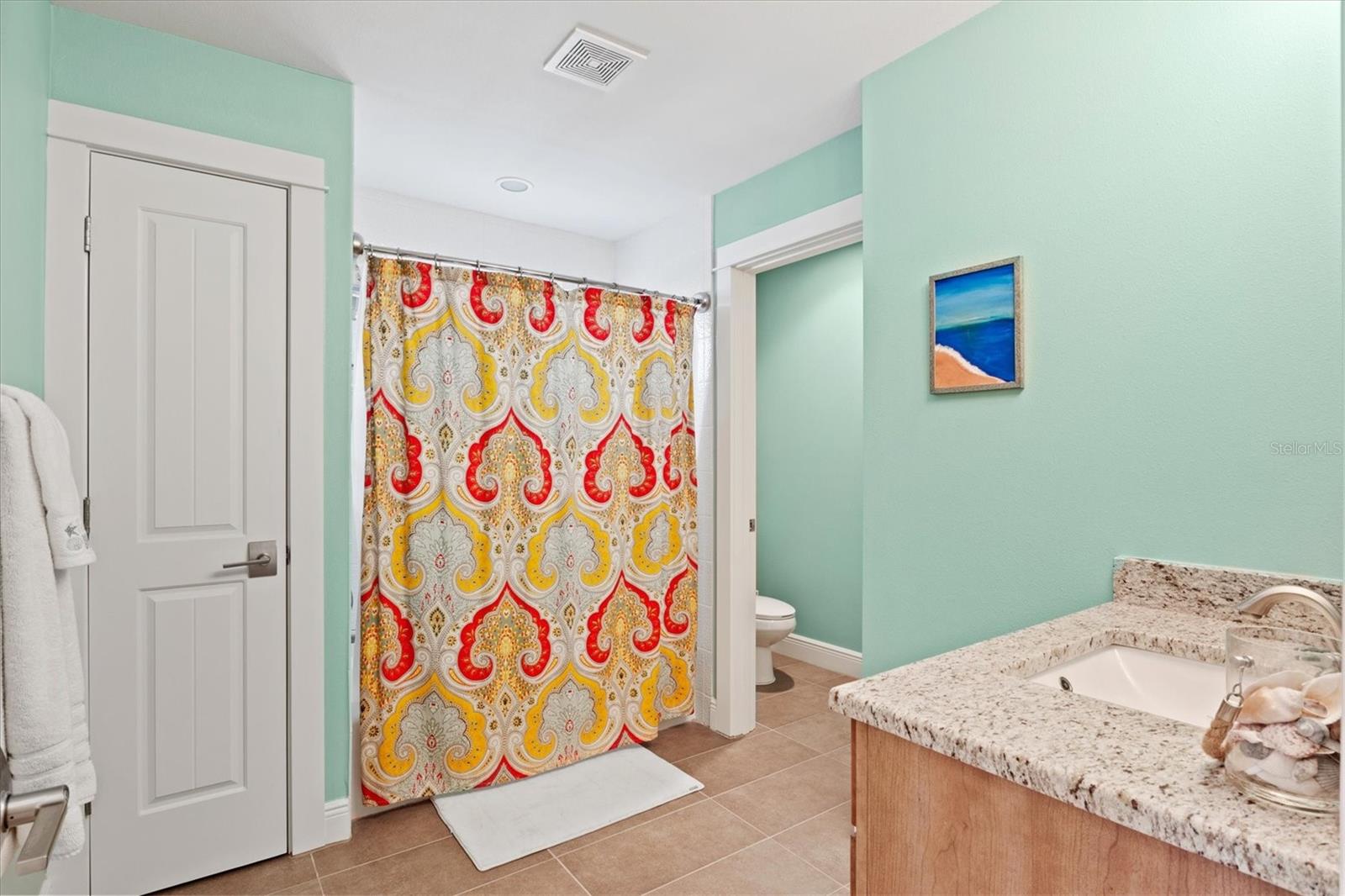 ROBERTS POINT 2 - Residential
