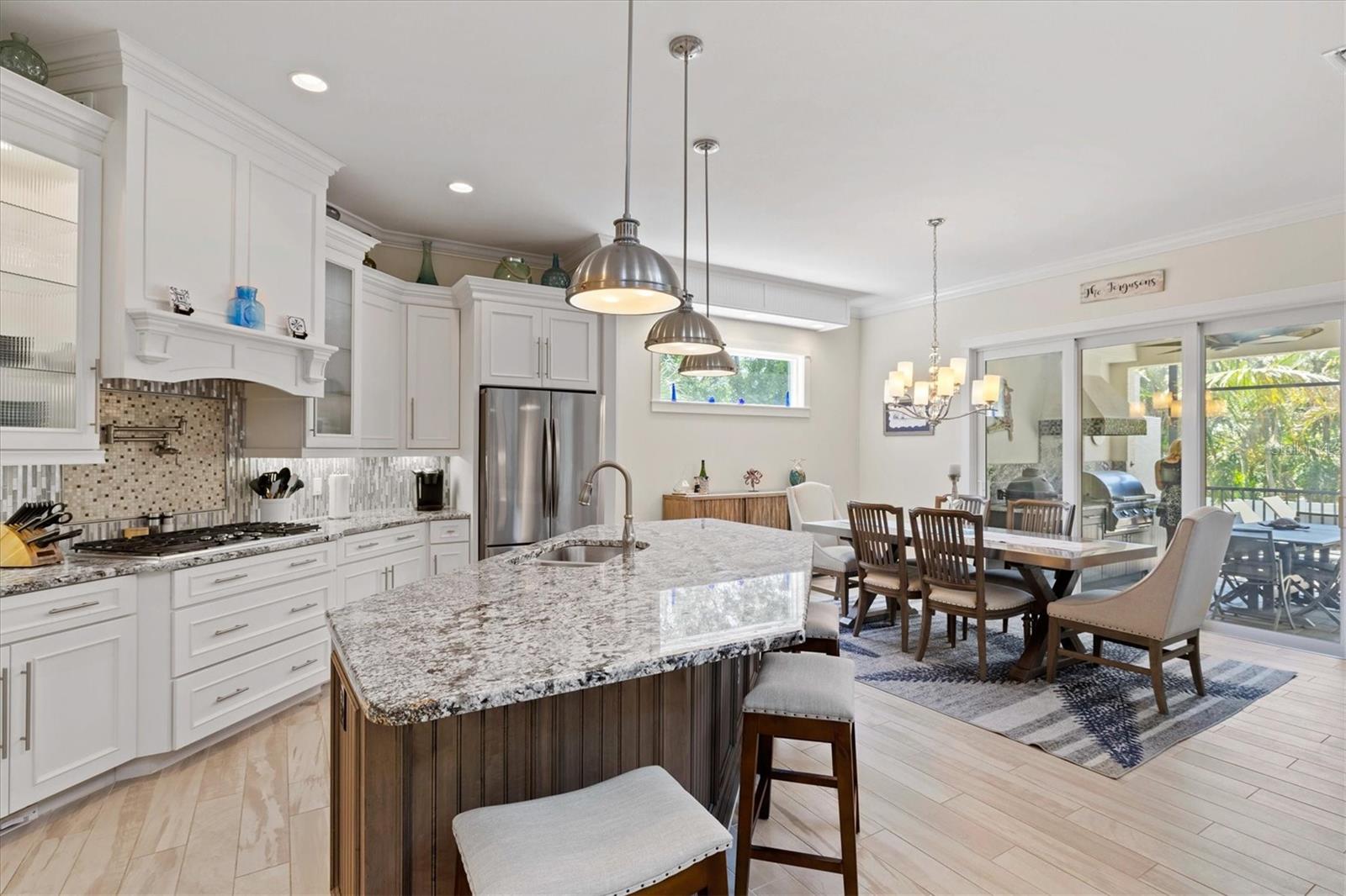 ROBERTS POINT 2 - Residential