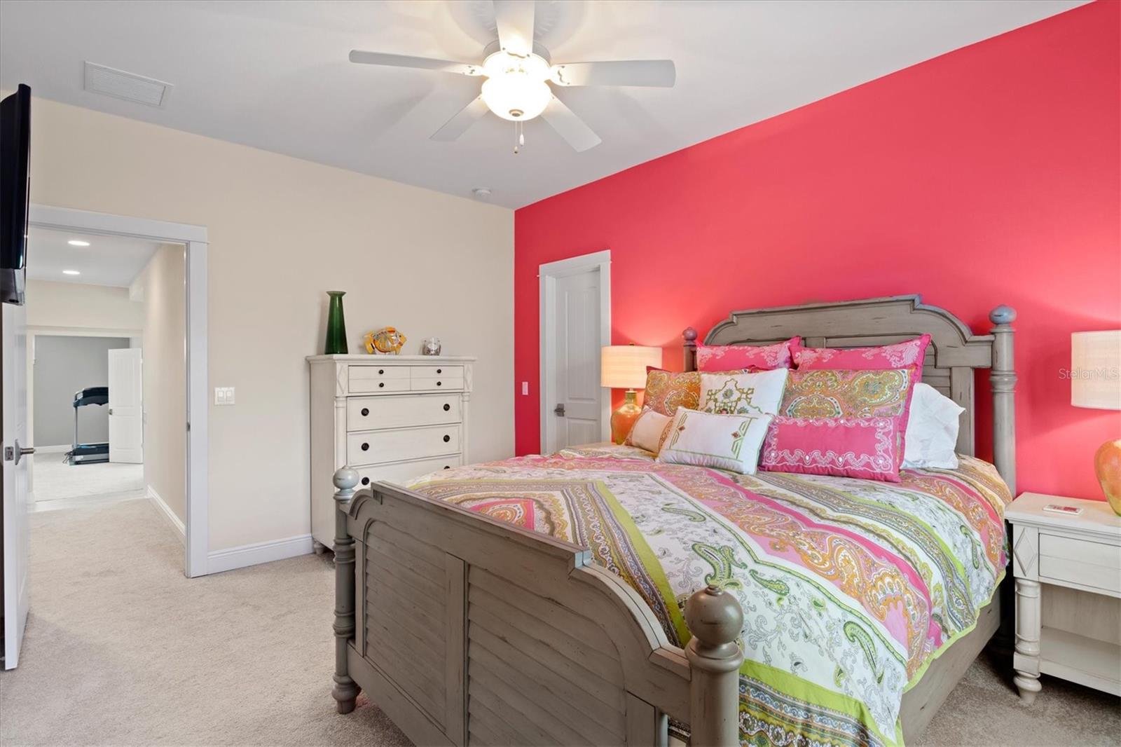 ROBERTS POINT 2 - Residential