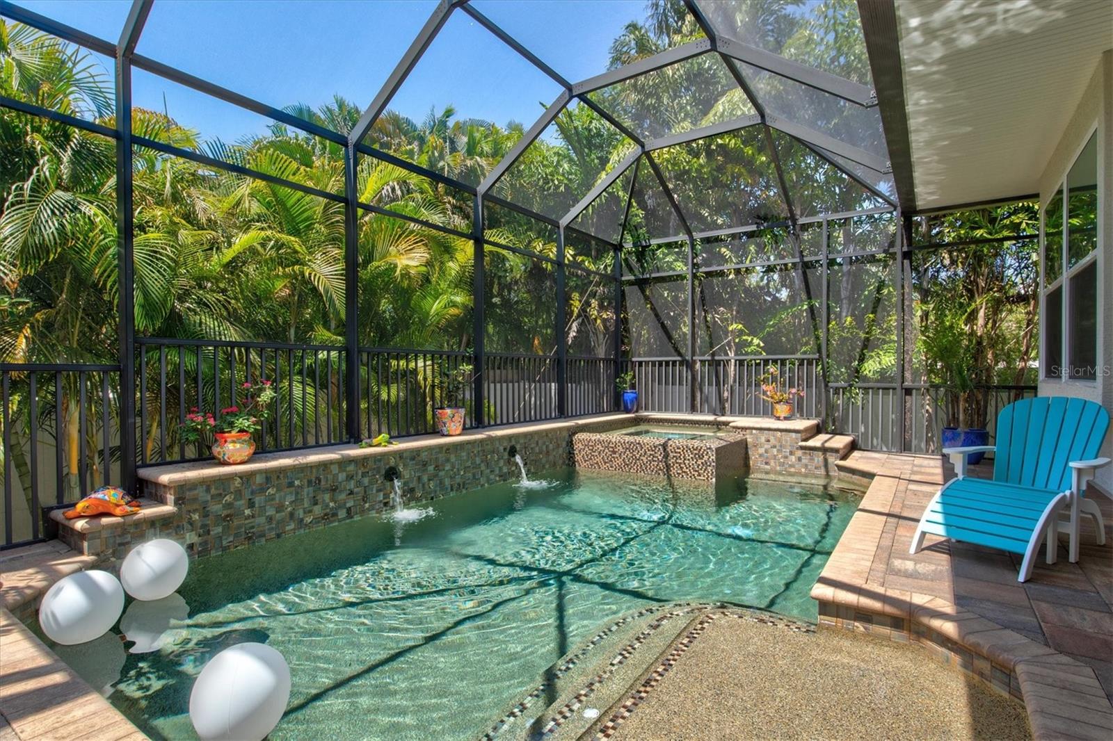 ROBERTS POINT 2 - Residential