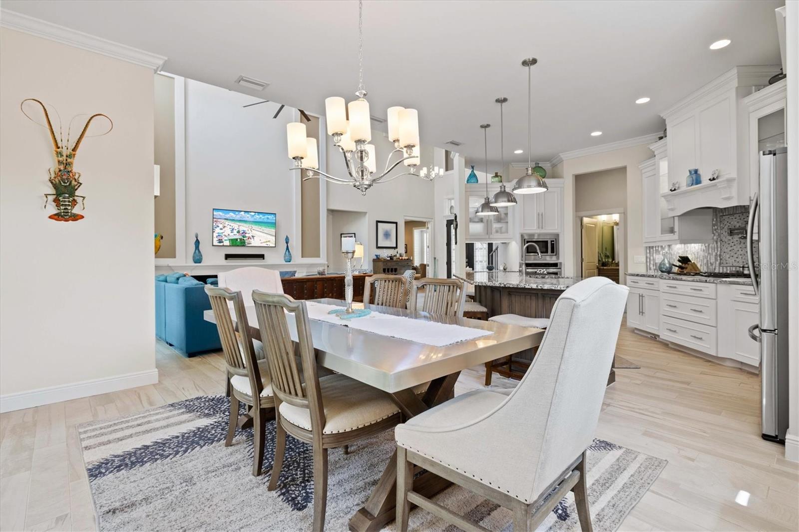 ROBERTS POINT 2 - Residential