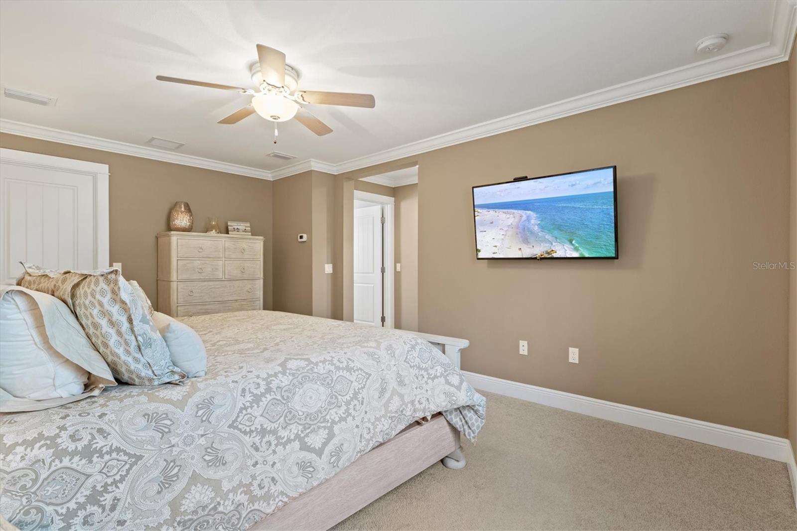 ROBERTS POINT 2 - Residential