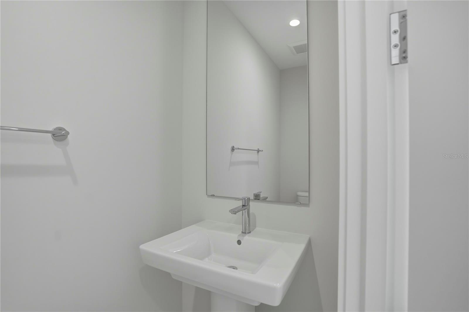 ART HOUSE CONDOMINIUM UNIT 3908 - Residential