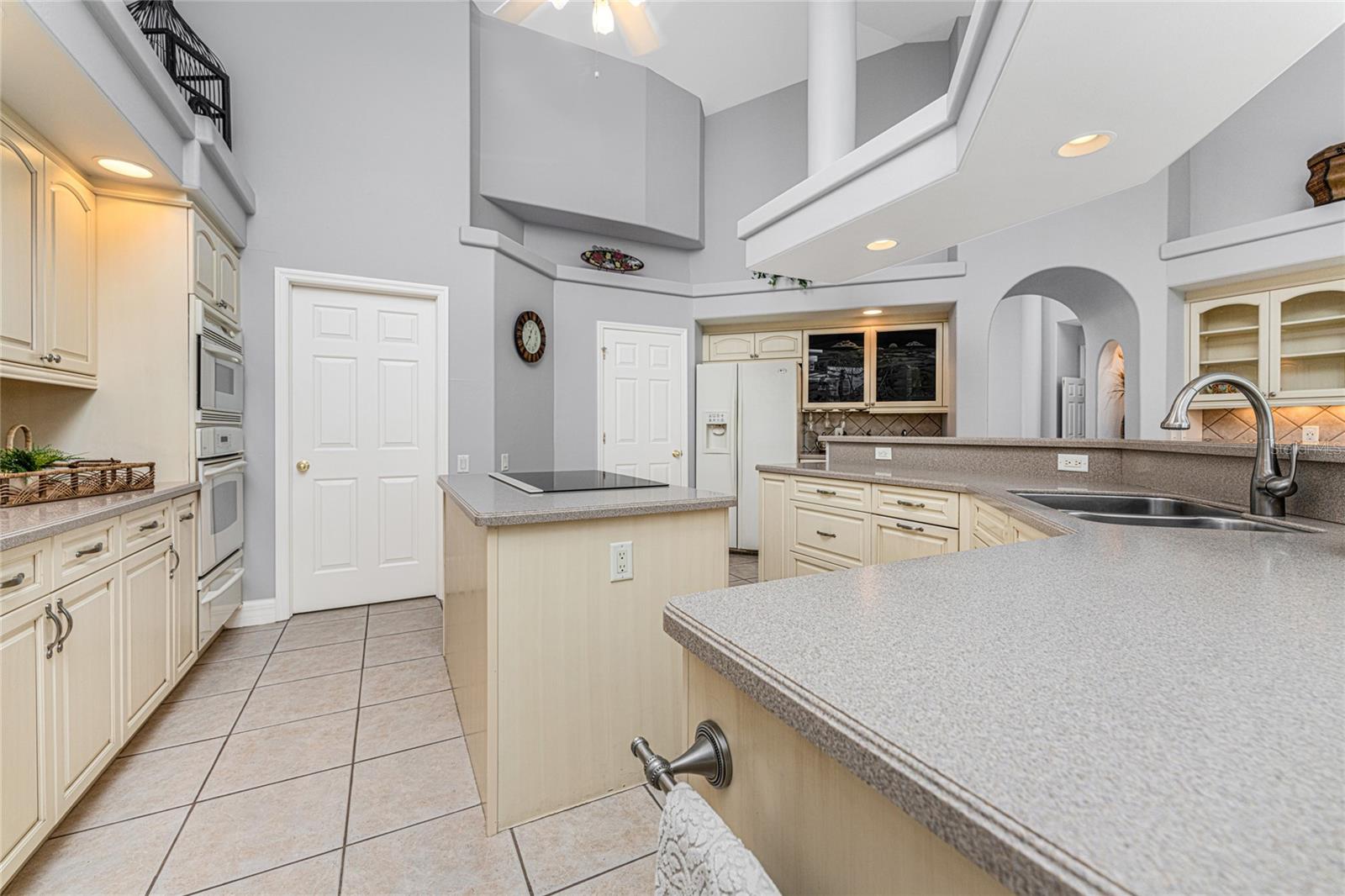 BURNT STORE MARINA - SECTION 22 - Residential