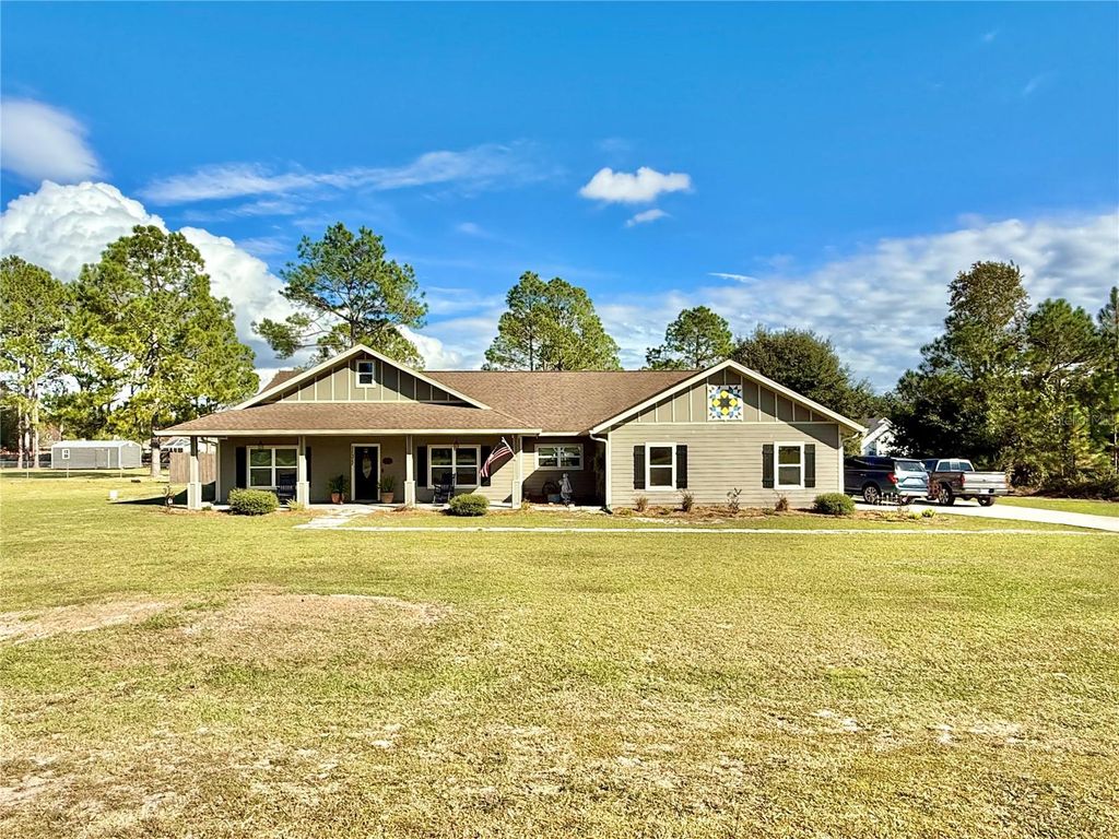Photo of 11311 NW 74th Court, Chiefland, FL 32626 (MLS # GC539165)