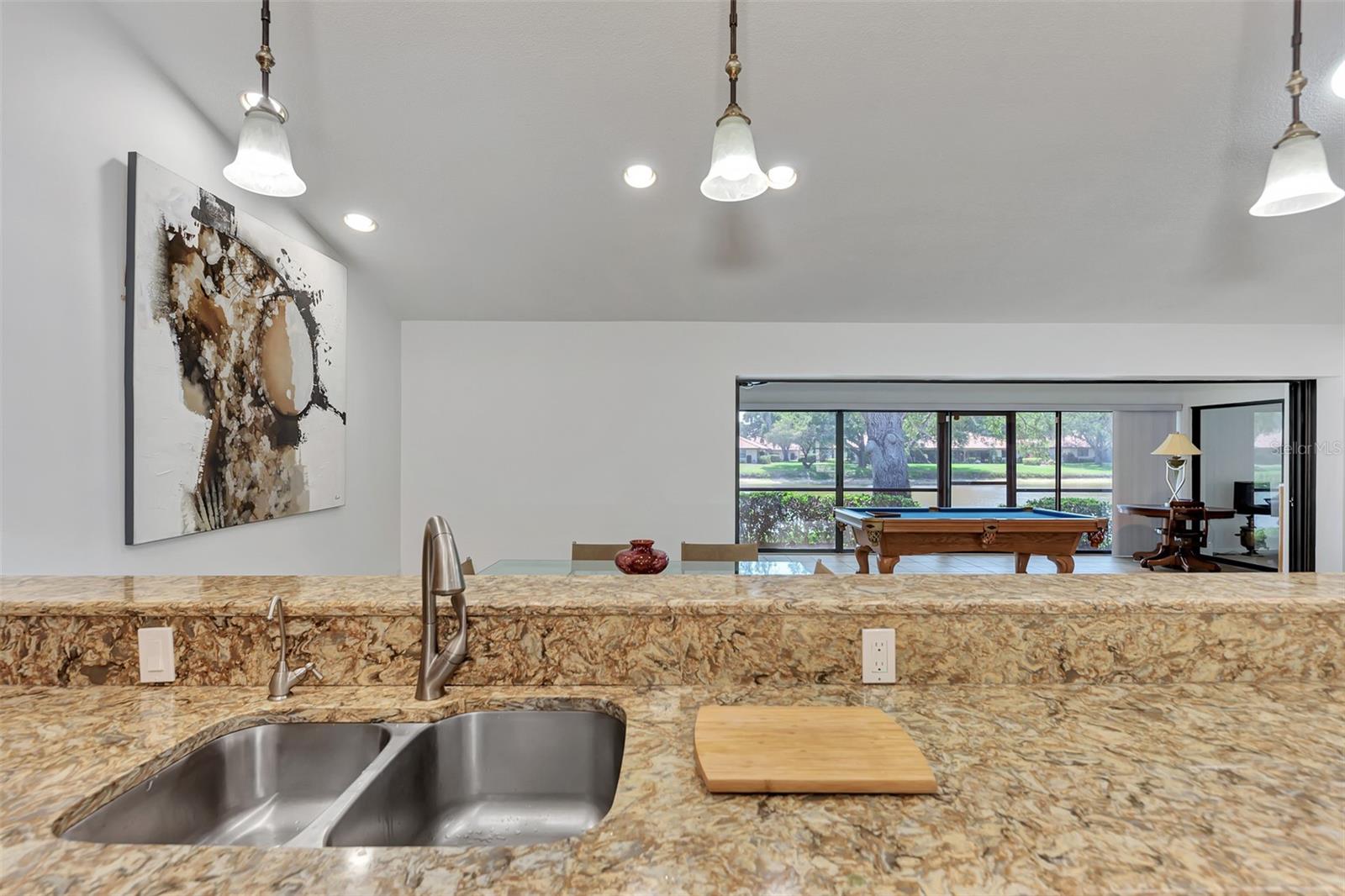 GOLF POINTE AT PALM-AIRE CC SEC 1 PH D - Residential Lease