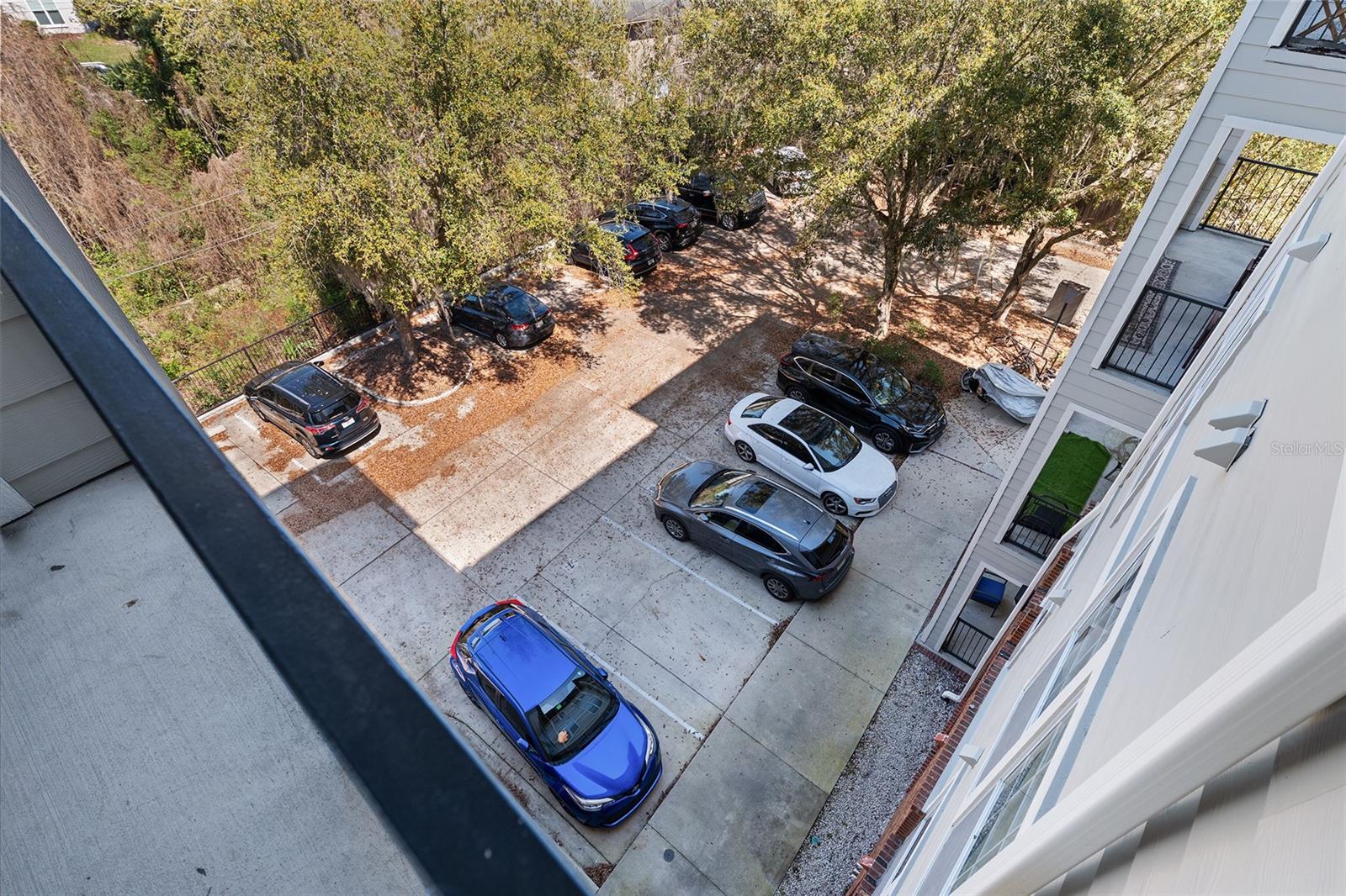 CAMPUS VIEW NORTH - Residential