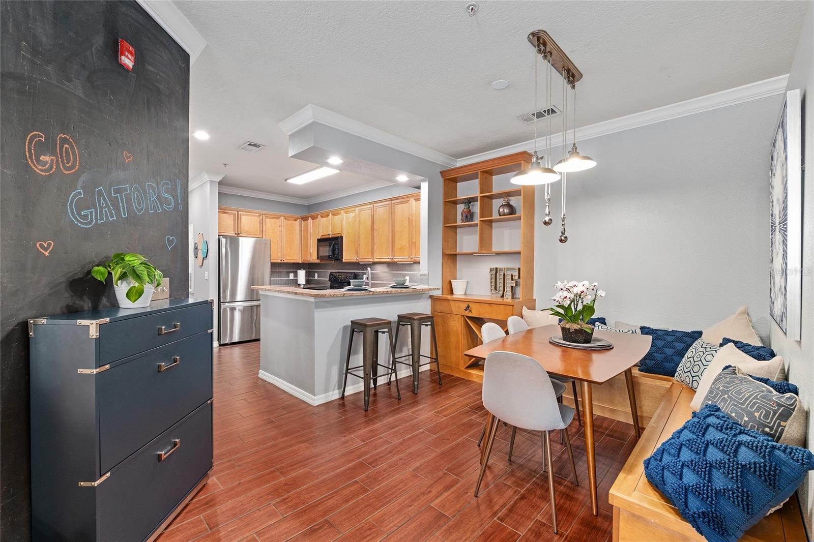 CAMPUS VIEW NORTH - Residential