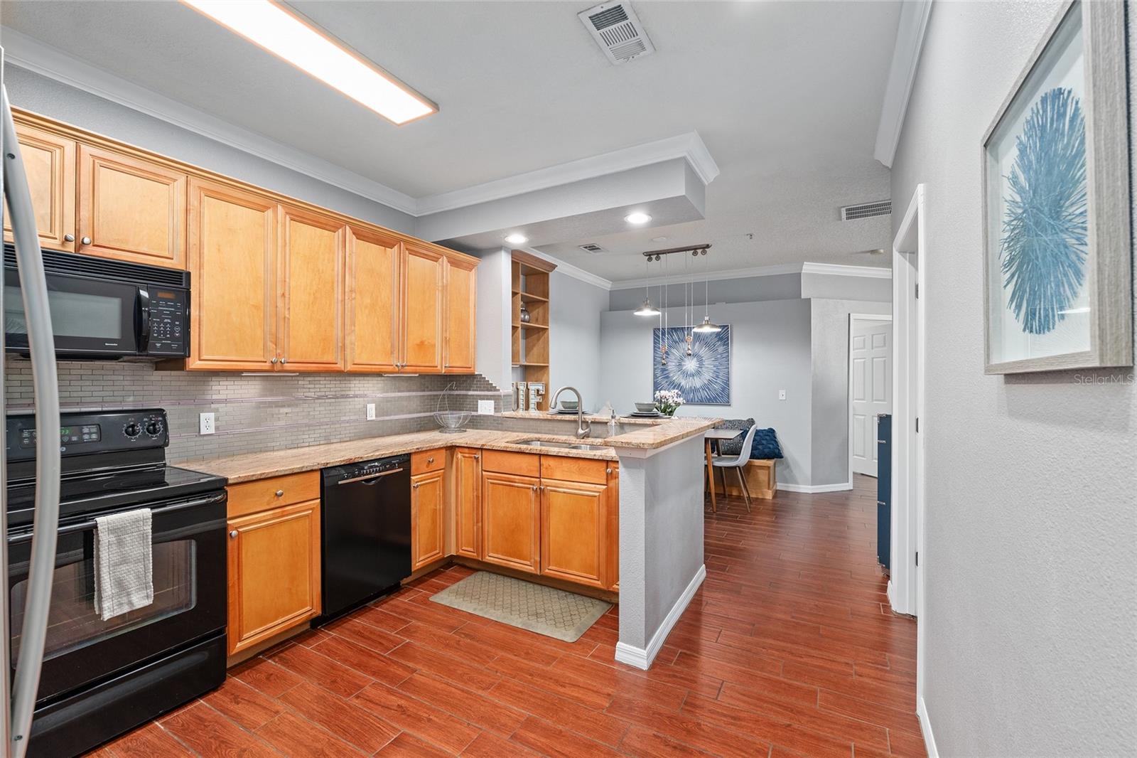 CAMPUS VIEW NORTH - Residential