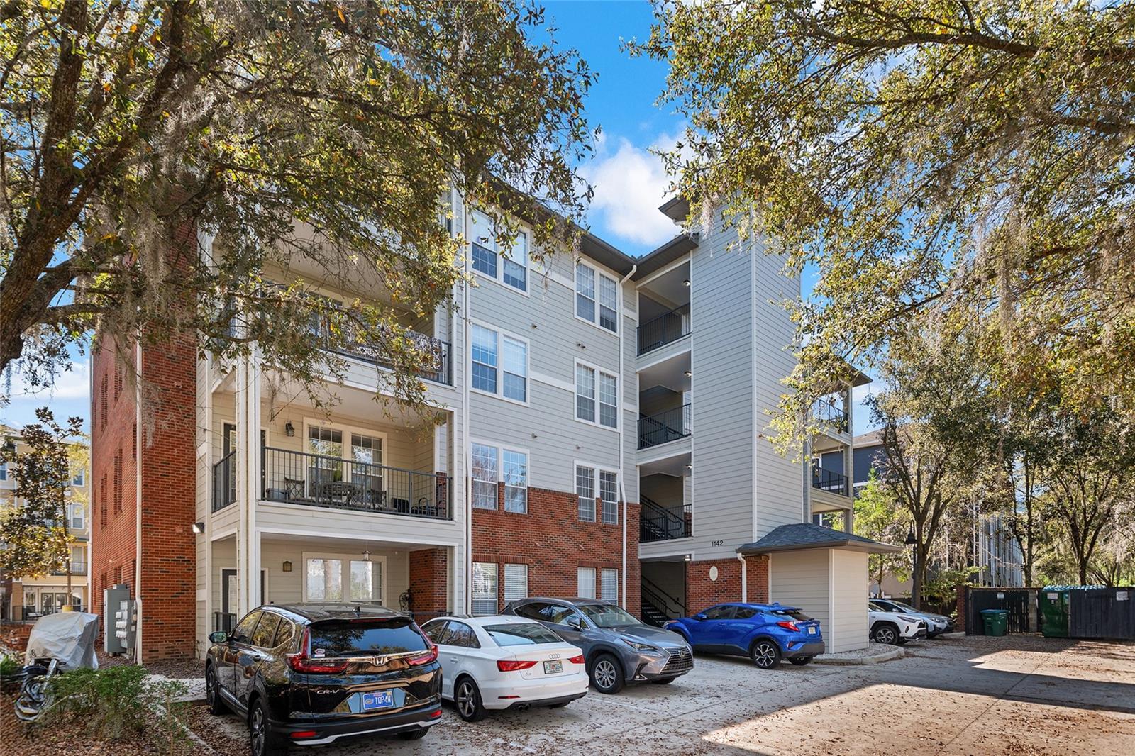 CAMPUS VIEW NORTH - Residential