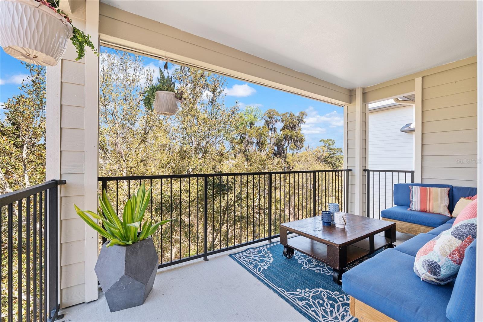 CAMPUS VIEW NORTH - Residential