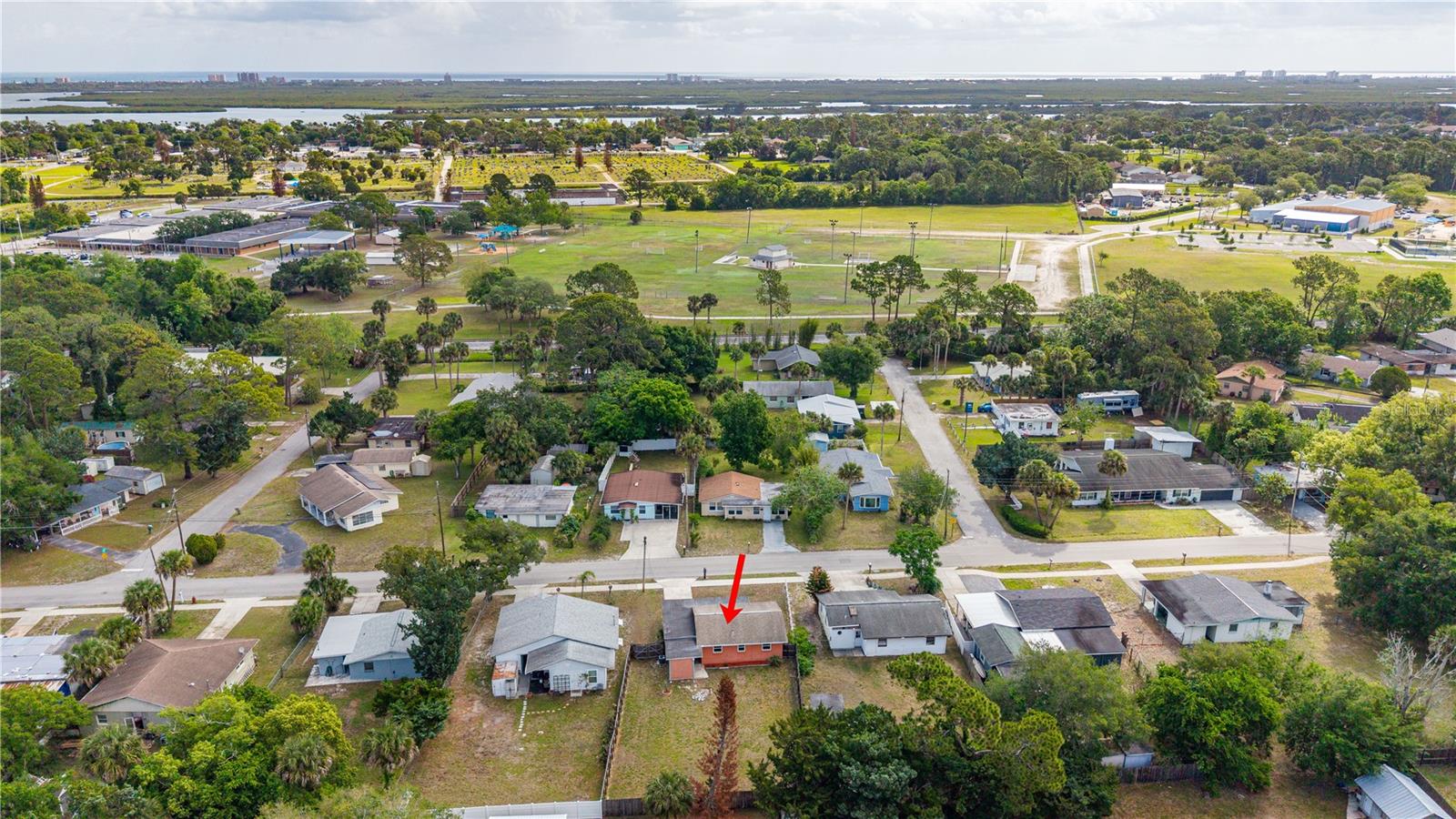 EDGEWATER ACRES - Residential