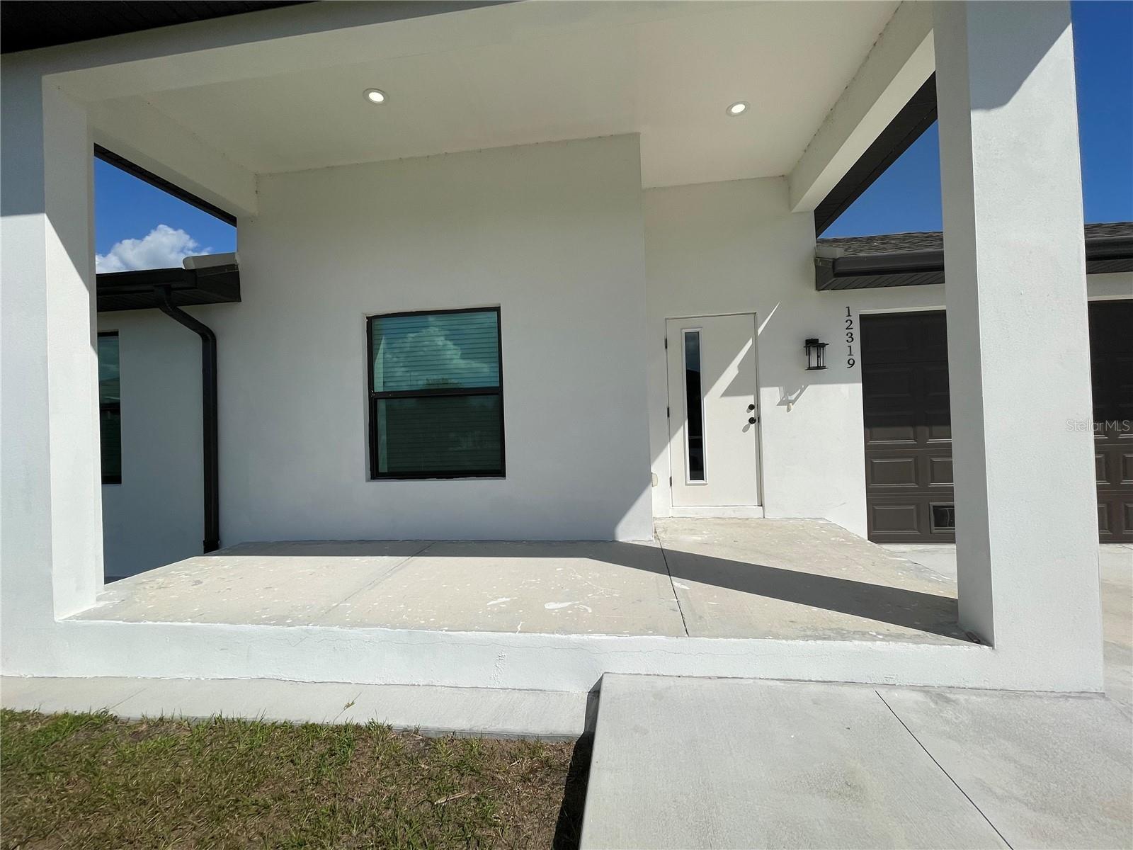 PORT CHARLOTTE SEC 085 - Residential Lease