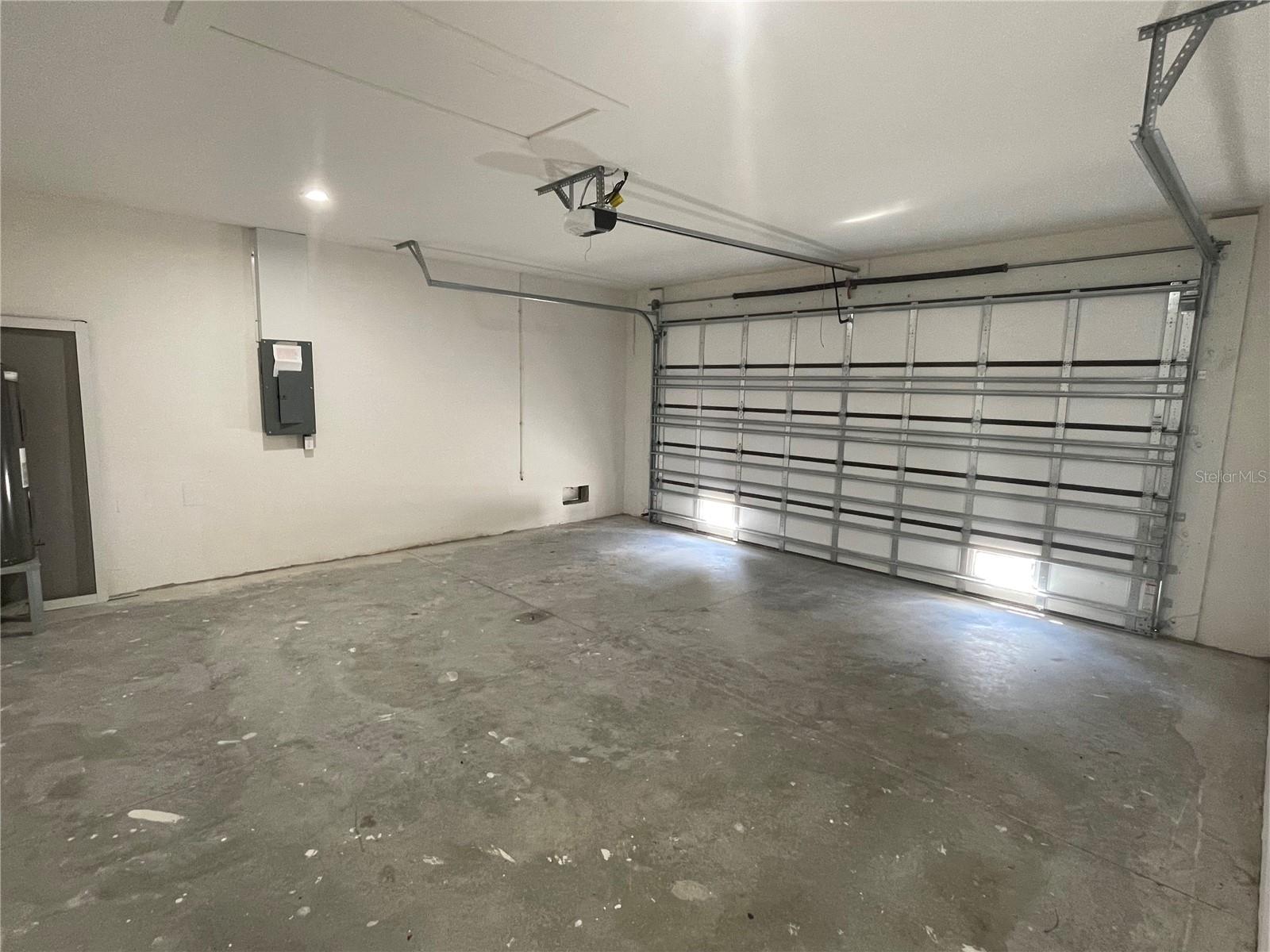 PORT CHARLOTTE SEC 085 - Residential Lease