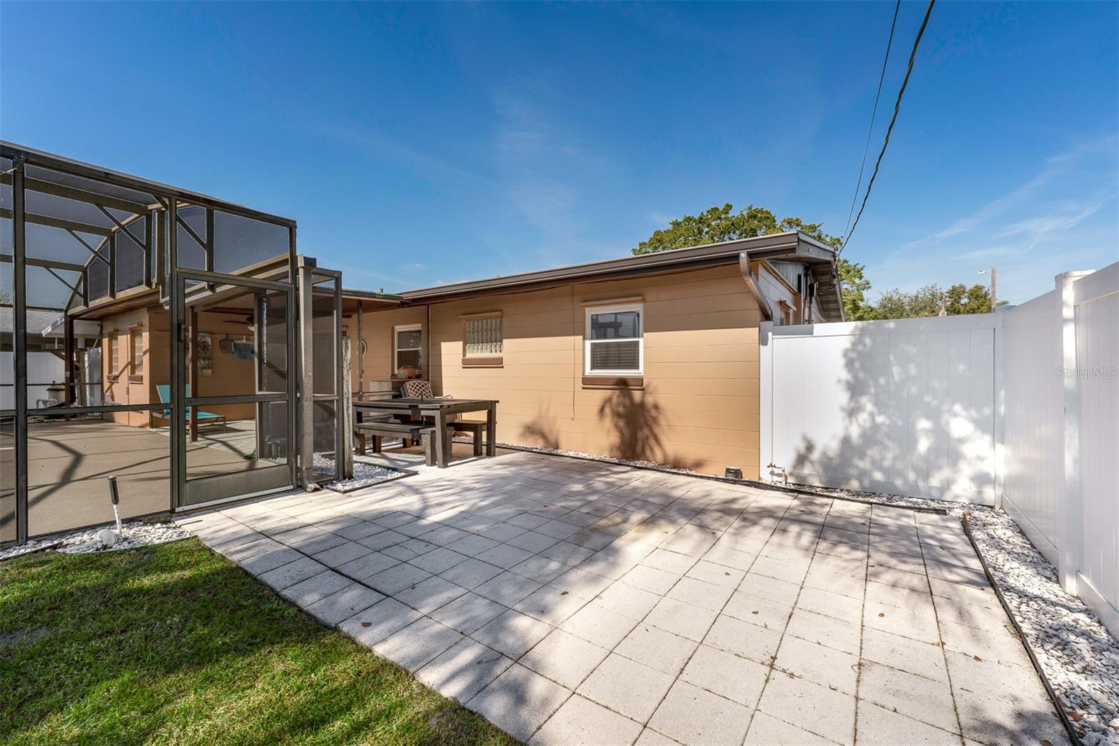 CUMMINGS ROCKWELL - Residential