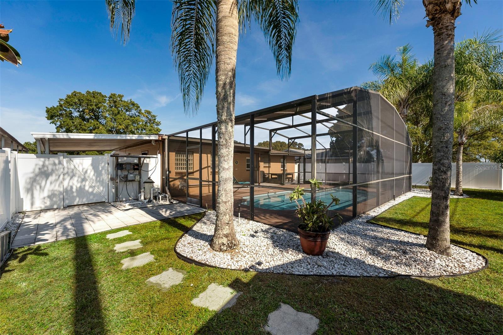 CUMMINGS ROCKWELL - Residential