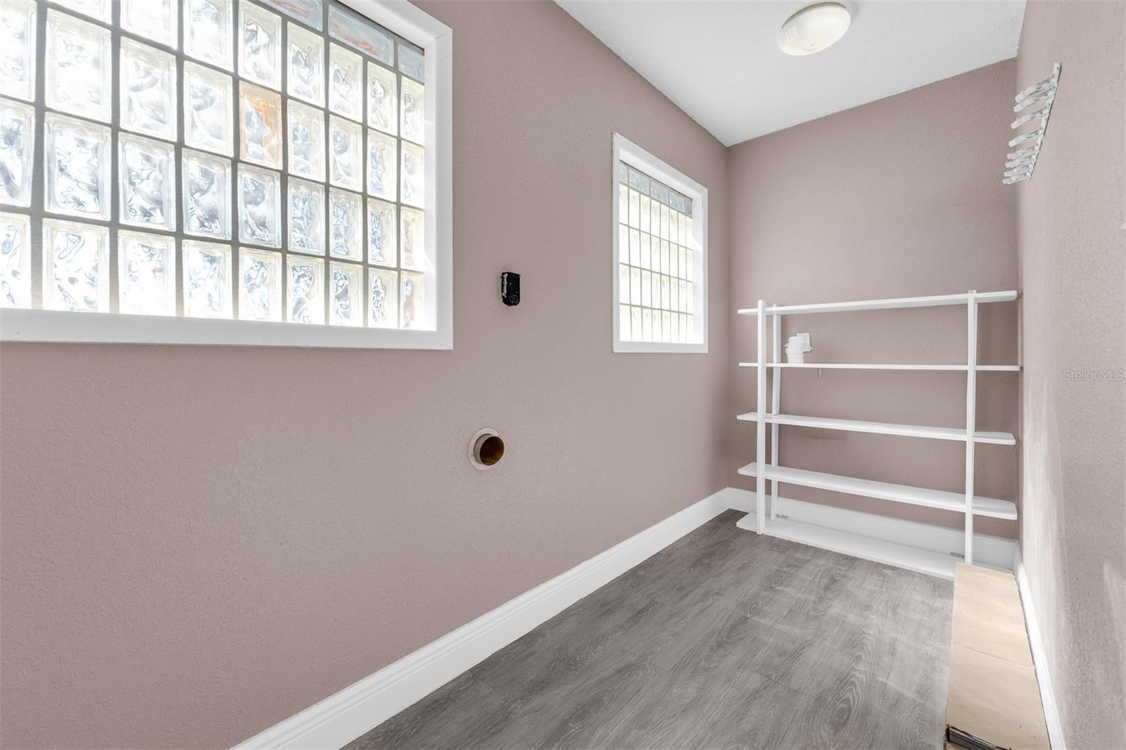 CUMMINGS ROCKWELL - Residential