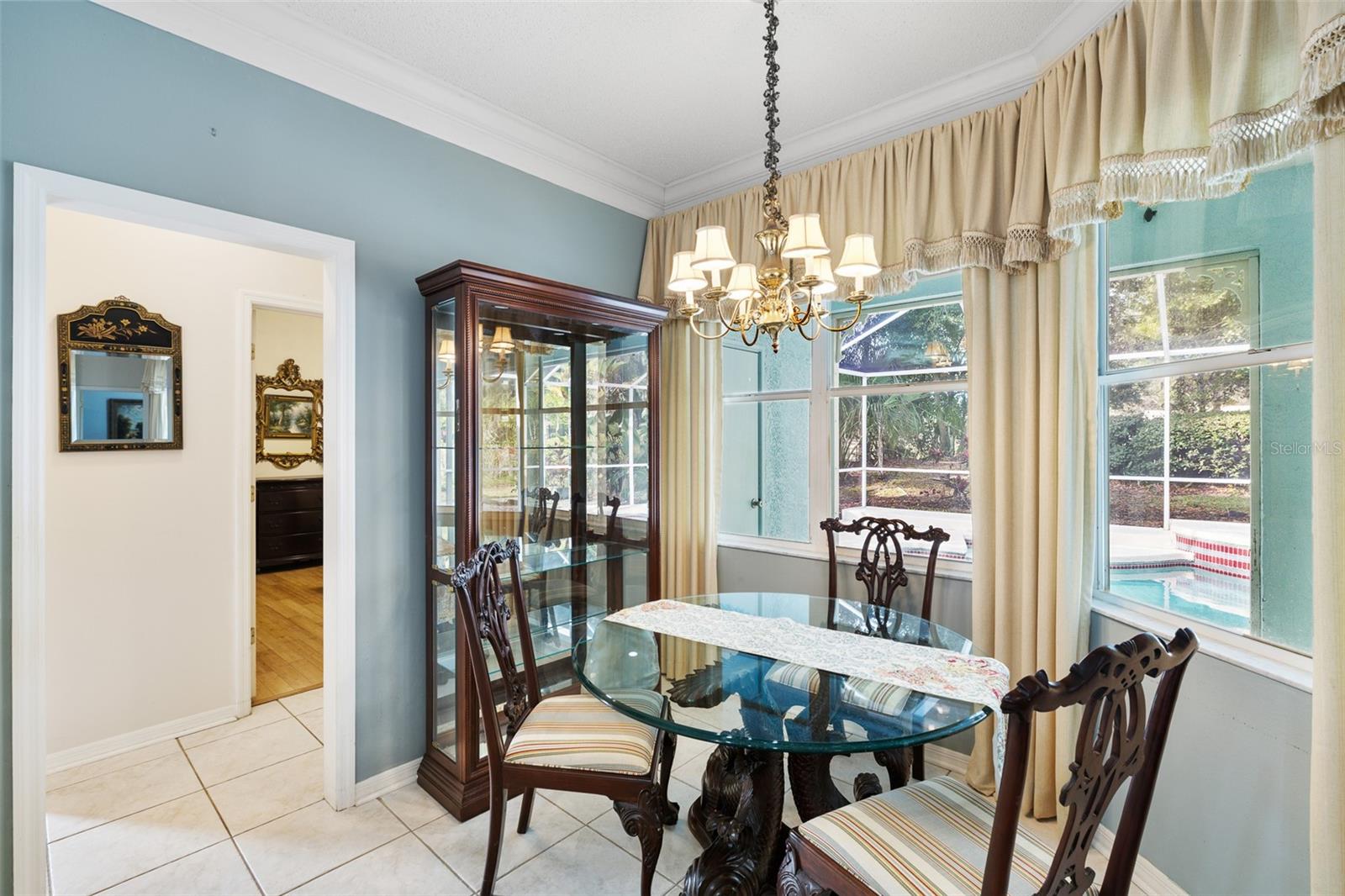 RIVER HILLS COUNTRY CLUB PH - Residential