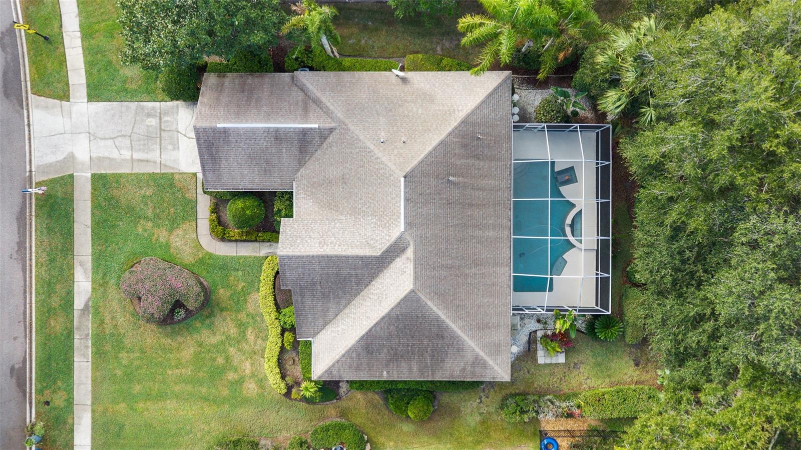 RIVER HILLS COUNTRY CLUB PH - Residential