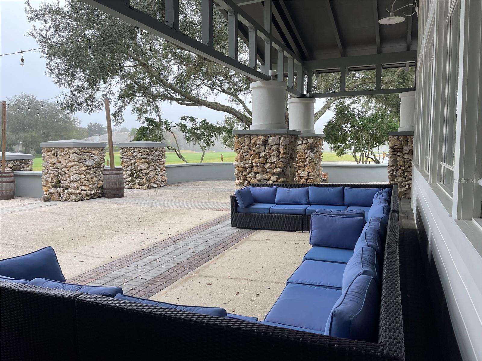 RIVER HILLS COUNTRY CLUB PH - Residential