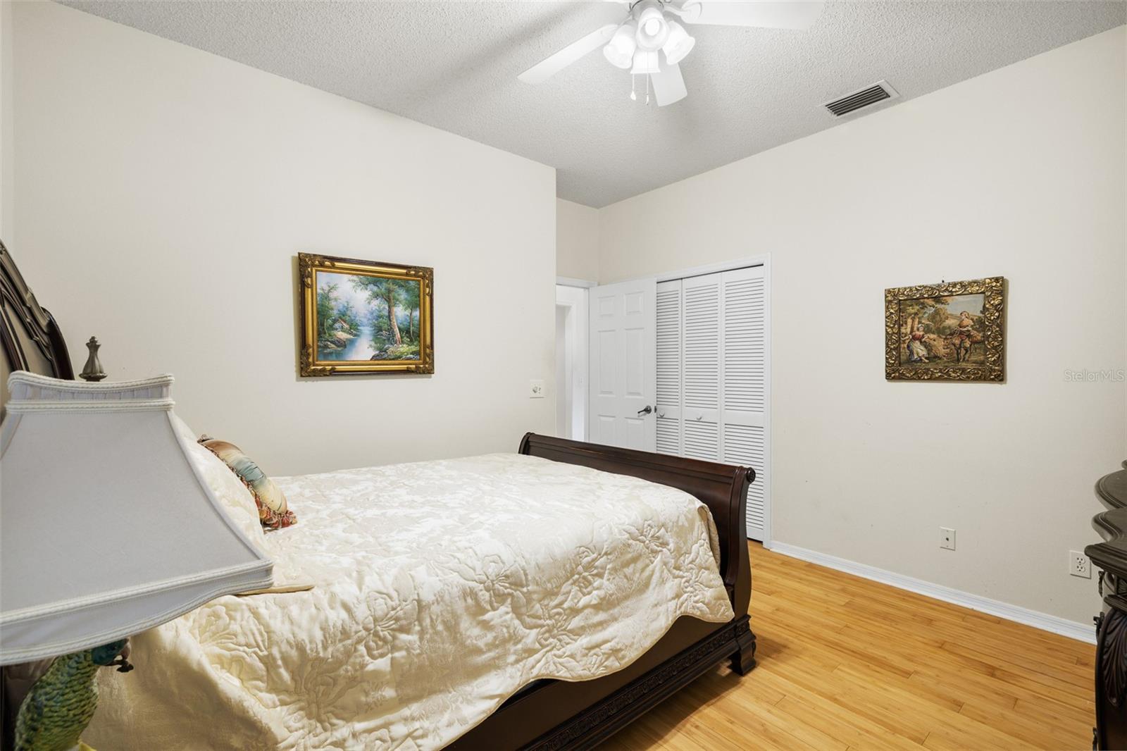 RIVER HILLS COUNTRY CLUB PH - Residential