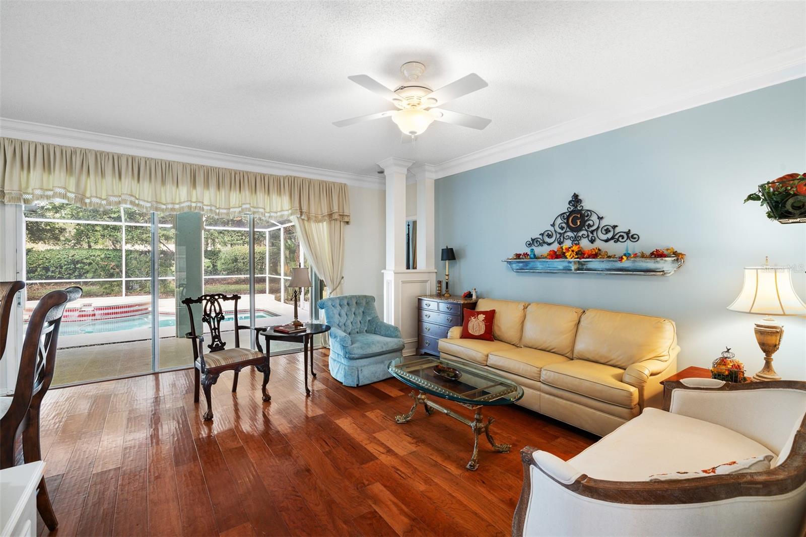 RIVER HILLS COUNTRY CLUB PH - Residential