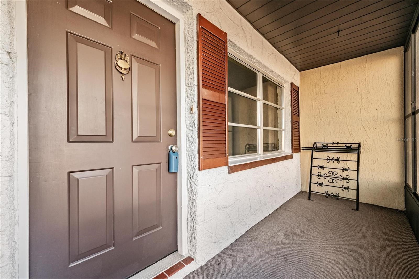 THE LAKES - Residential