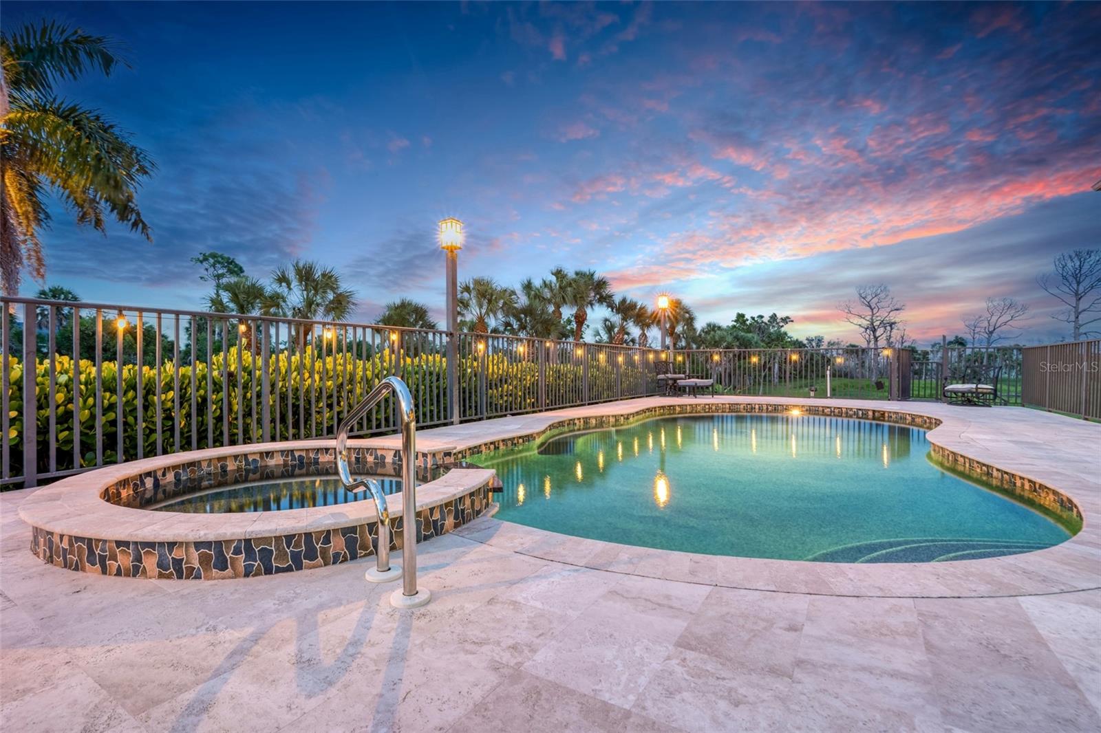 CORAL COVE - Residential