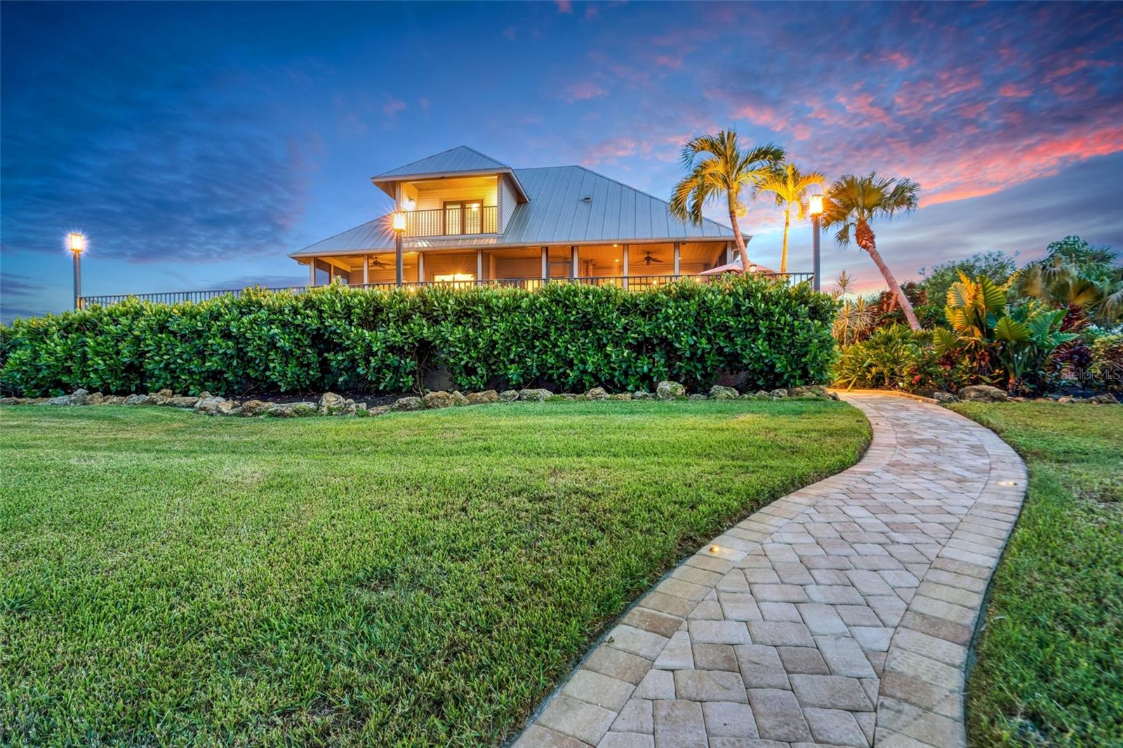 CORAL COVE - Residential