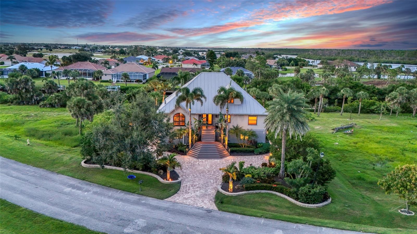 CORAL COVE - Residential