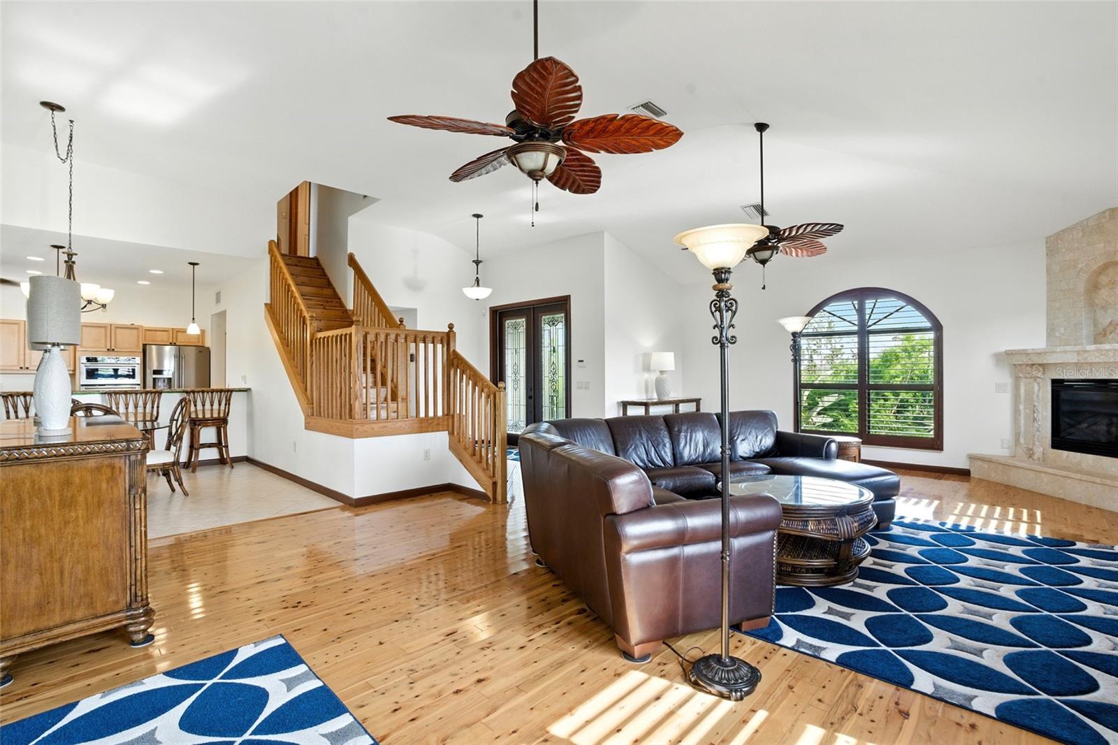 CORAL COVE - Residential