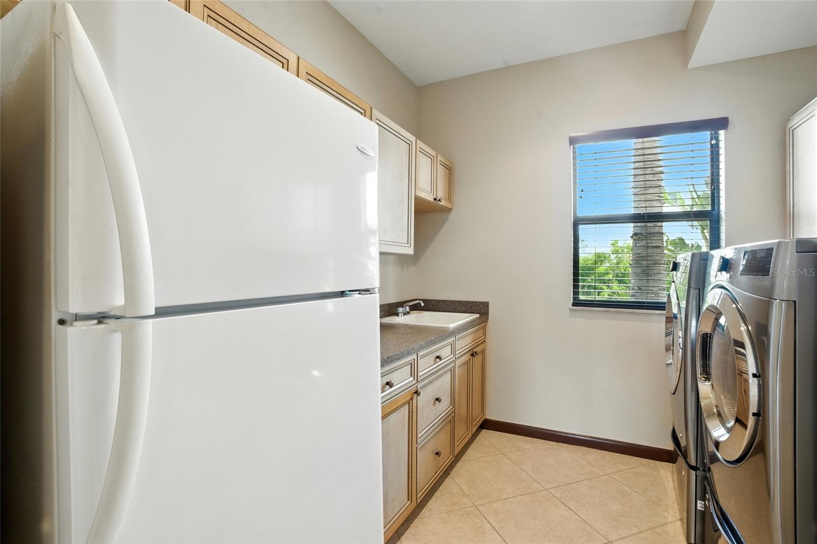 CORAL COVE - Residential